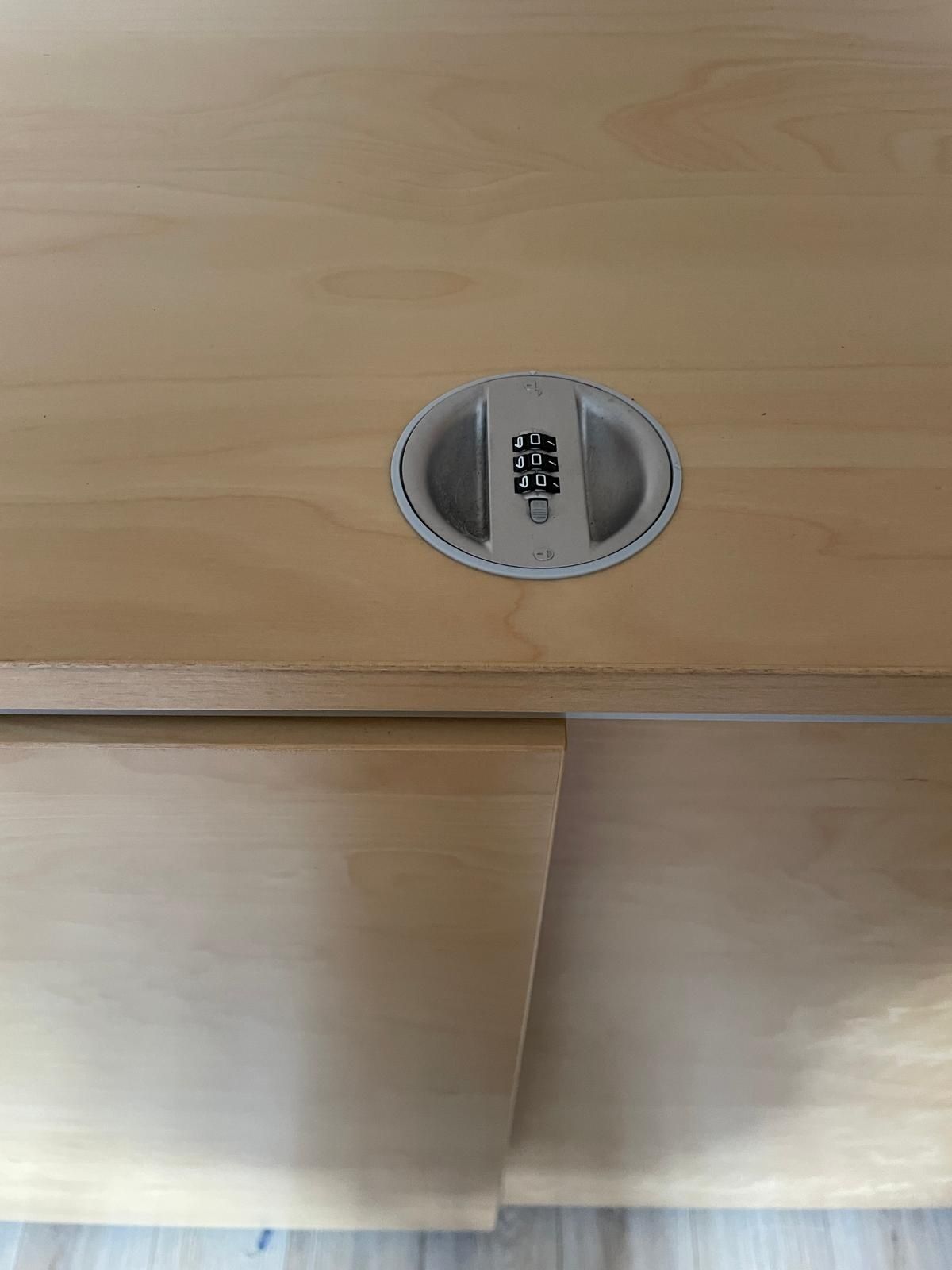 Szafka regał biurowy Ikea Galant z zamkiem 160x120
