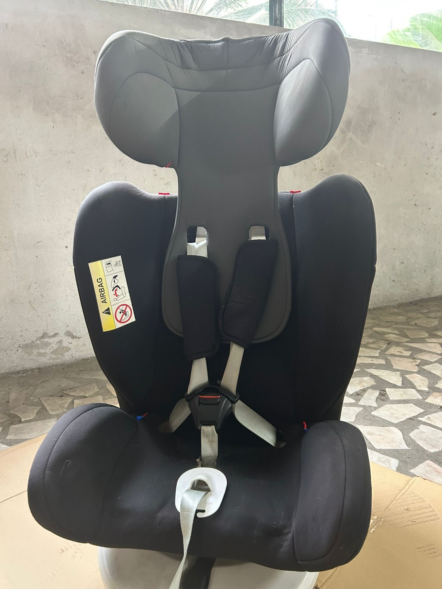 Cadeira de bebé auto