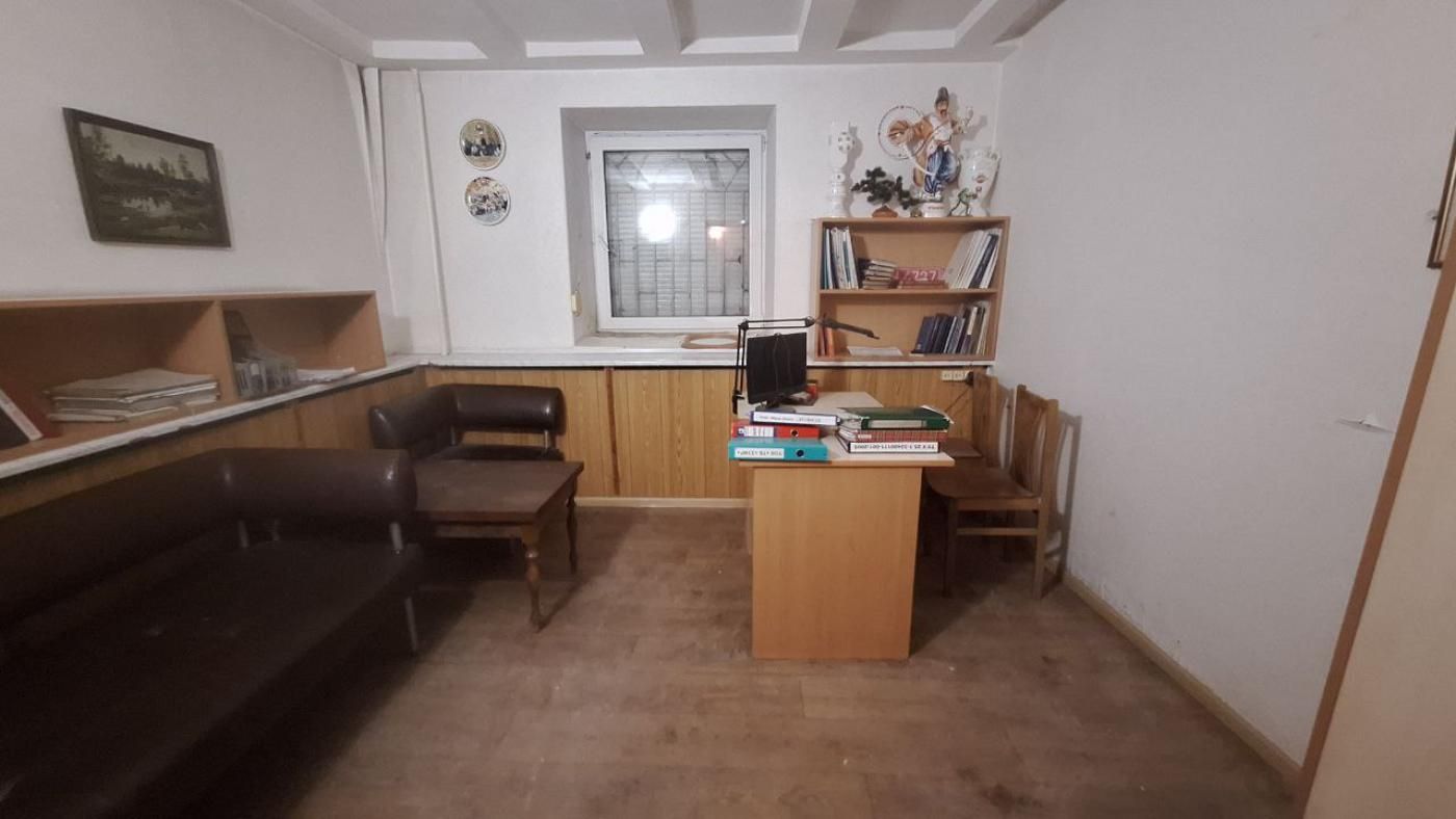 Продаж офісу у центрі міста в р-ні Мерії - 85 кв.м.