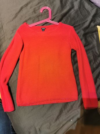 Sweterek kabi z różowa nitka