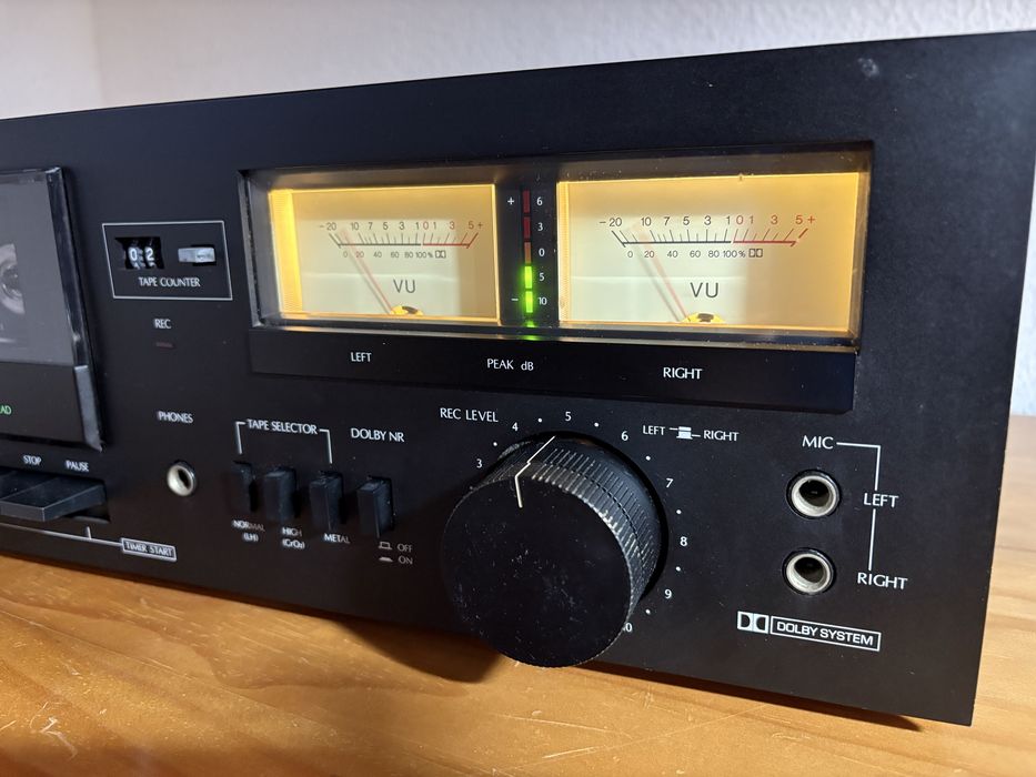 Deck SANSUI D-100