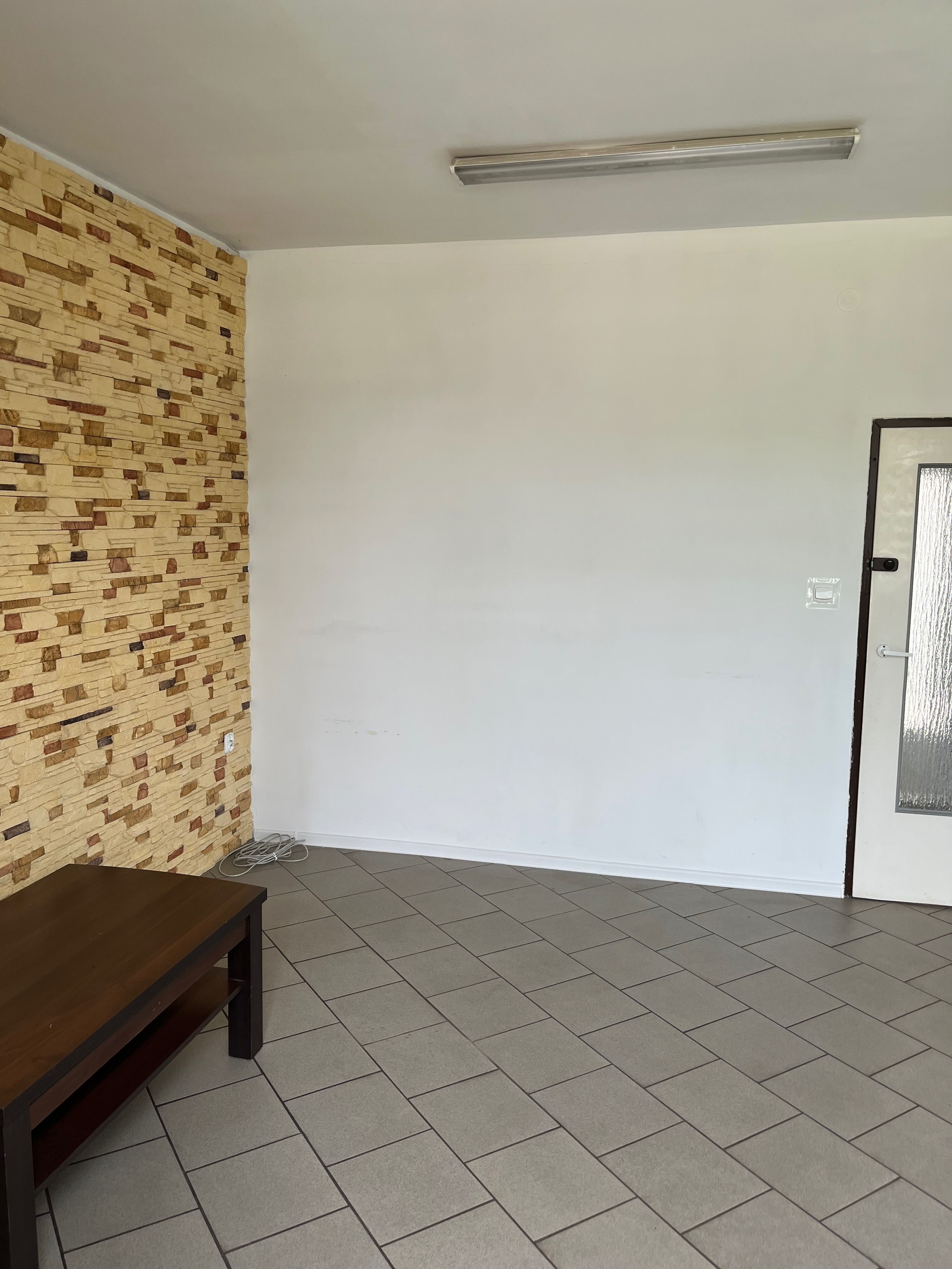 Lokal biuro parking