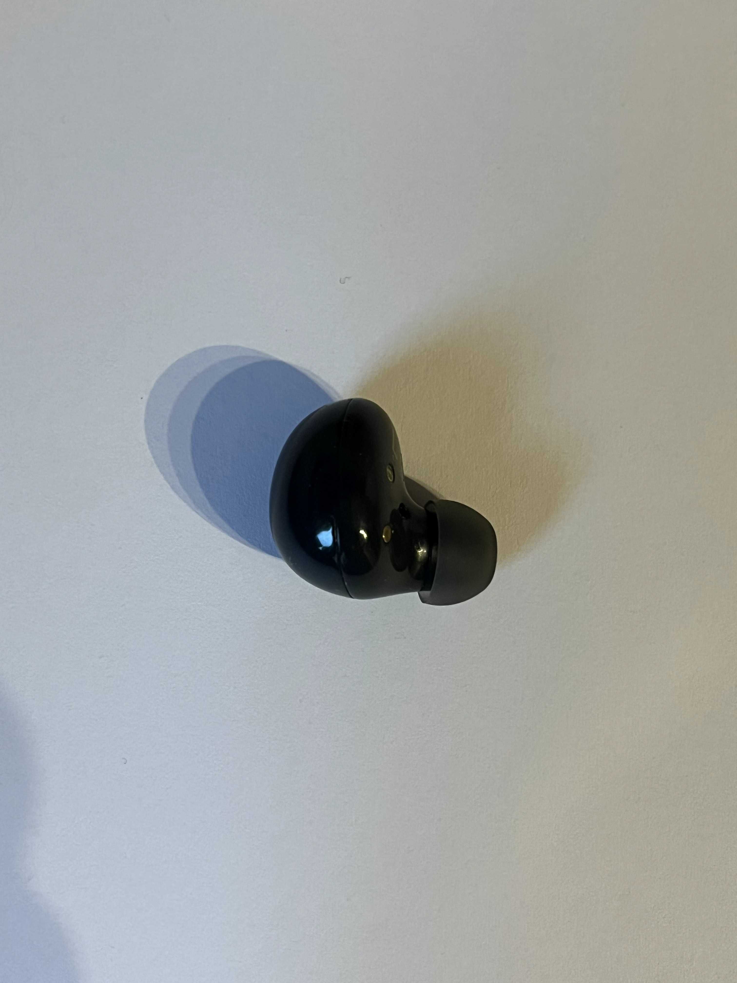 Samsung Galaxy Buds 2 lewa słuchawka grafitowa