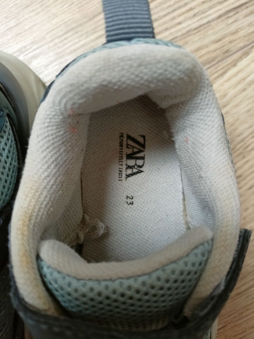 Buty dziecięce adidasy firmy Zara 23