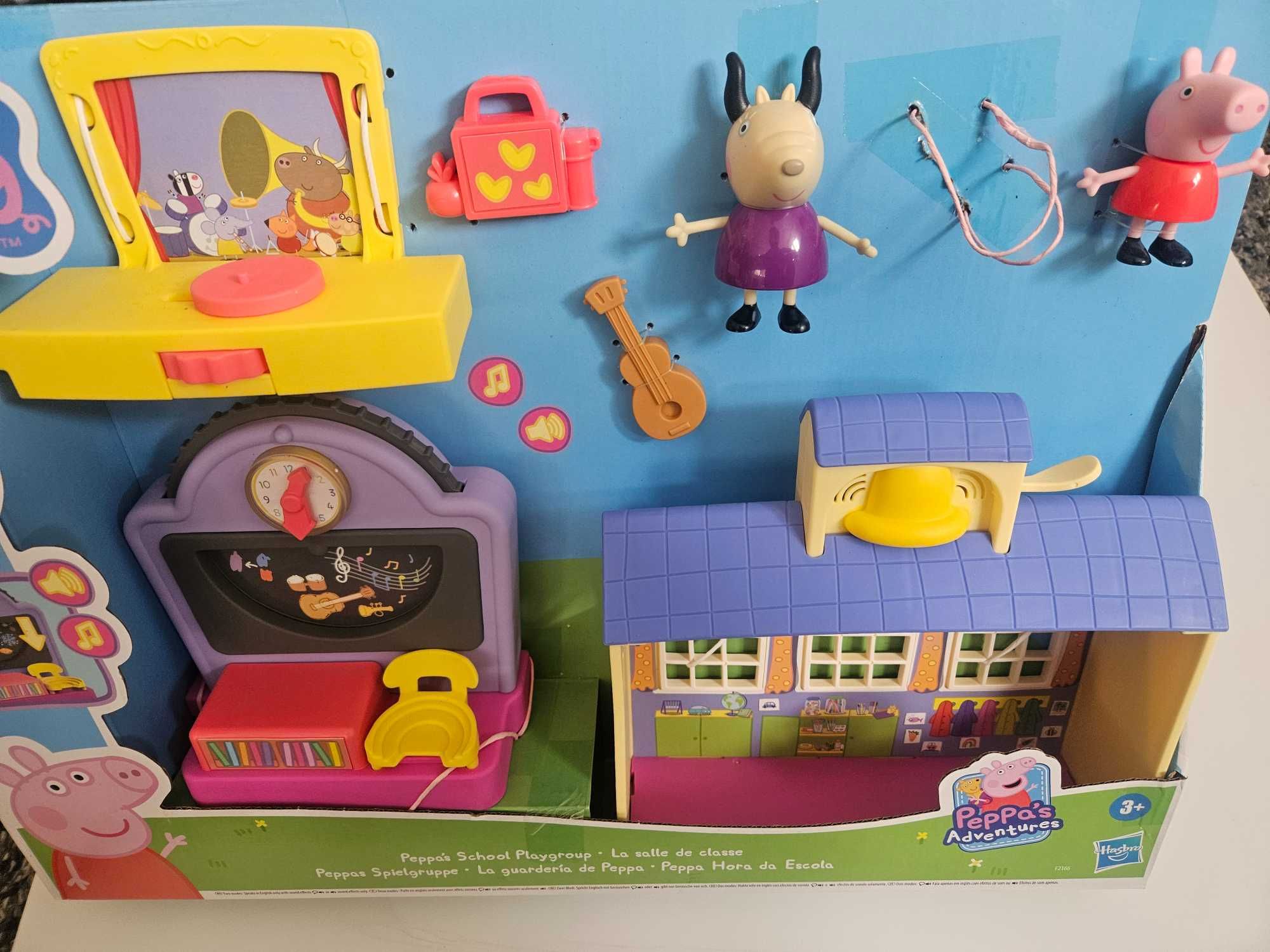 Hasbro Świnka Peppa  Zestaw do Zabawy w Szkołę
