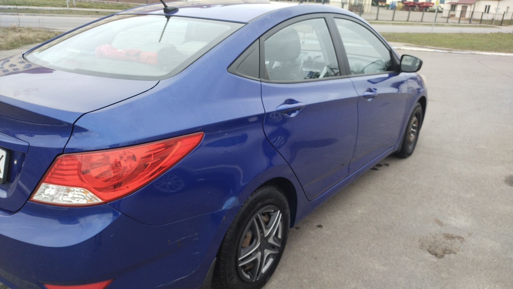 Hyundai Accent 2012