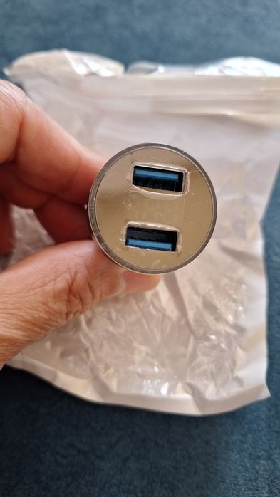 Carregador isqueiro 12 V USB duplo, com voltimetro64309784727299121