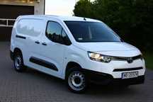 Toyota Proace City 1.5D-4D 102KM LONG L2 3 Osobowy Chłodnia  1.5D4D 102KM LONG Zabudowa Izotermiczna+Agregat Zanotti Salon PL FV23%