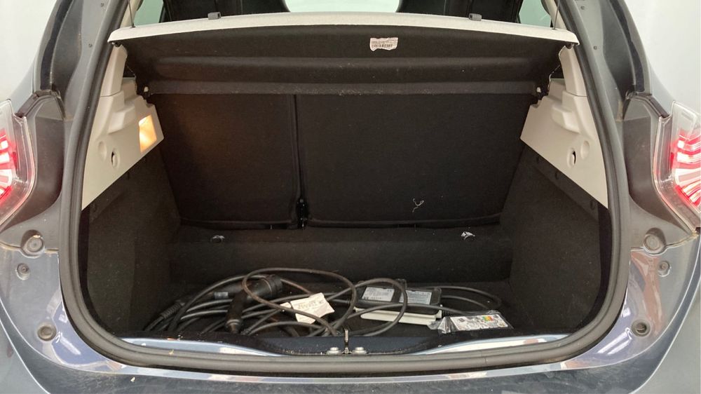 ALUGUEL TVDE RENAULT ZOE PORTO