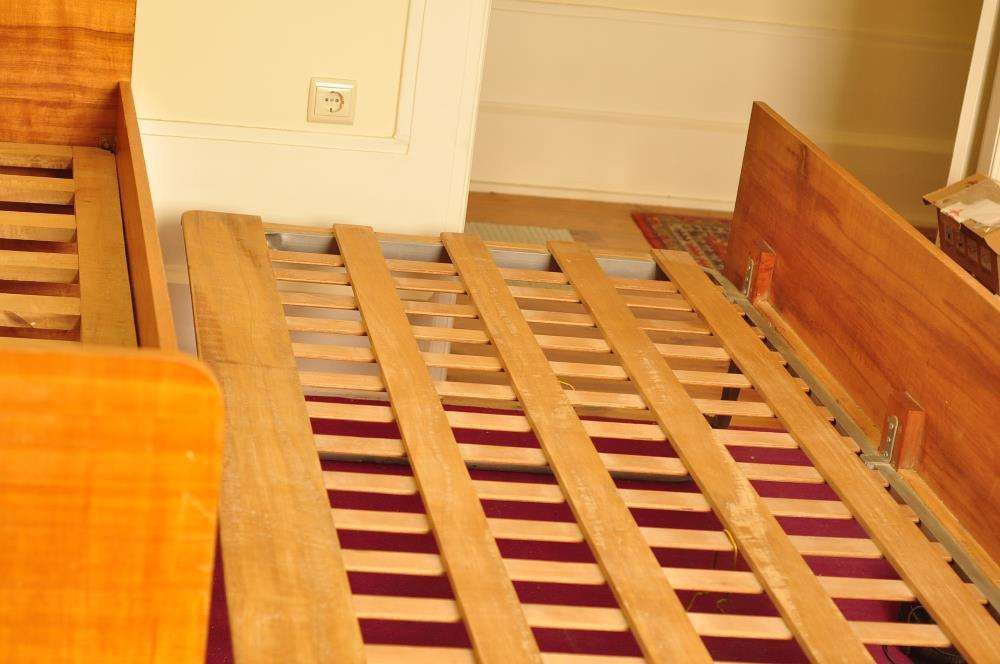 Cama gavetão dupla de solteiro - impecável