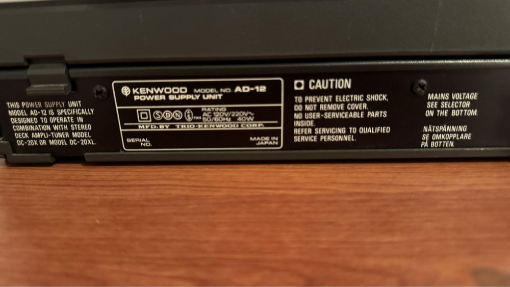 Kenwood modelo DC-20XL boombox