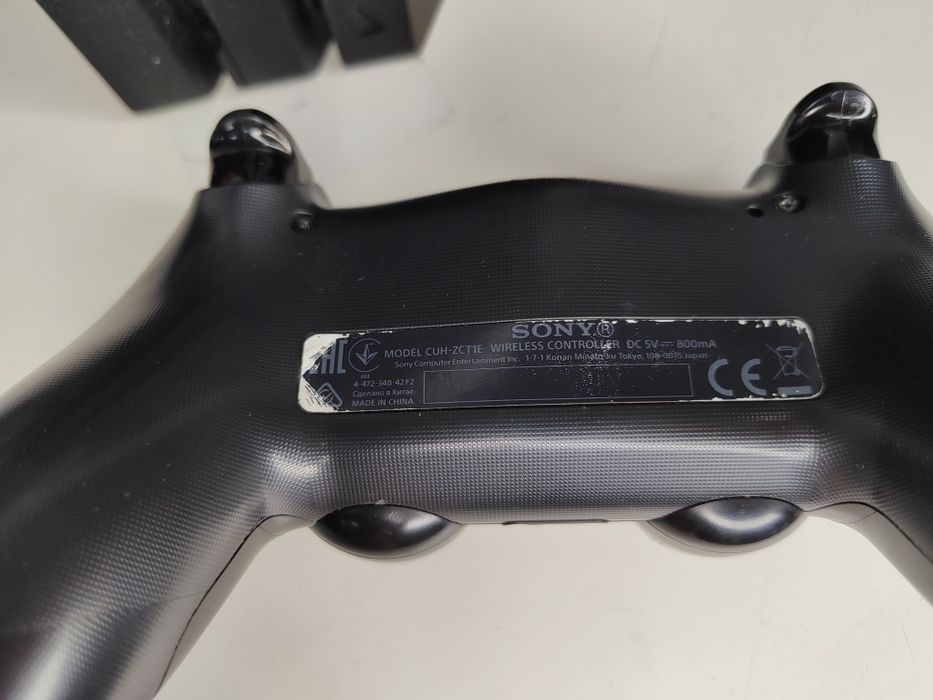 PlayStation 4 pro 1tb