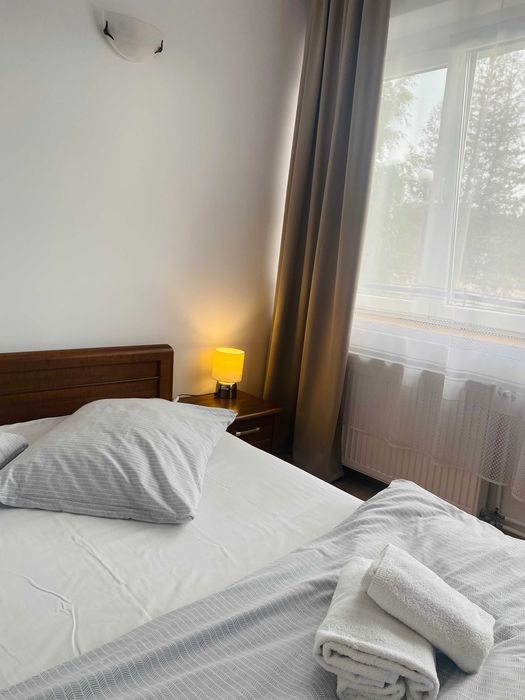 TANIE NOCLEGI   DLA  PRACOWNIKÓW (pokoje dwuosobowe   75 zł od osoby )