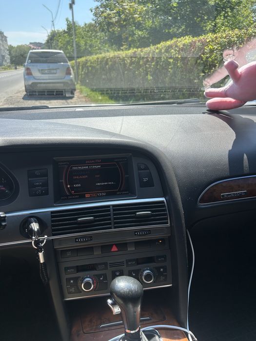 Продам Audi a6c6 avant