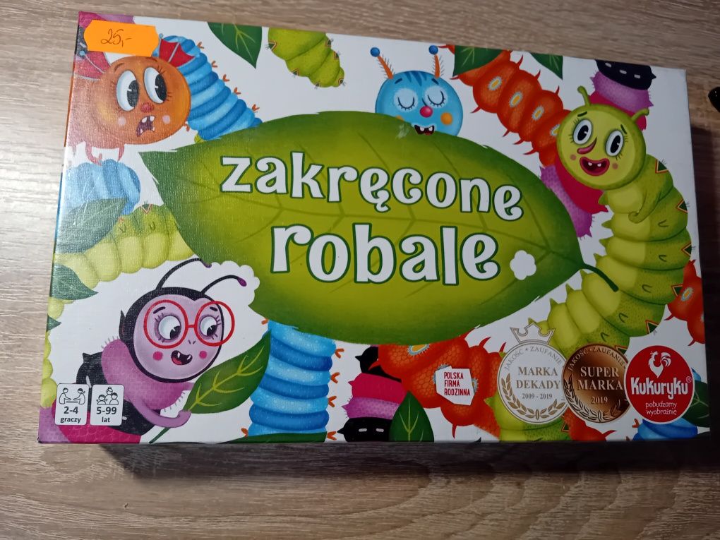 Zakręcone robale- gra