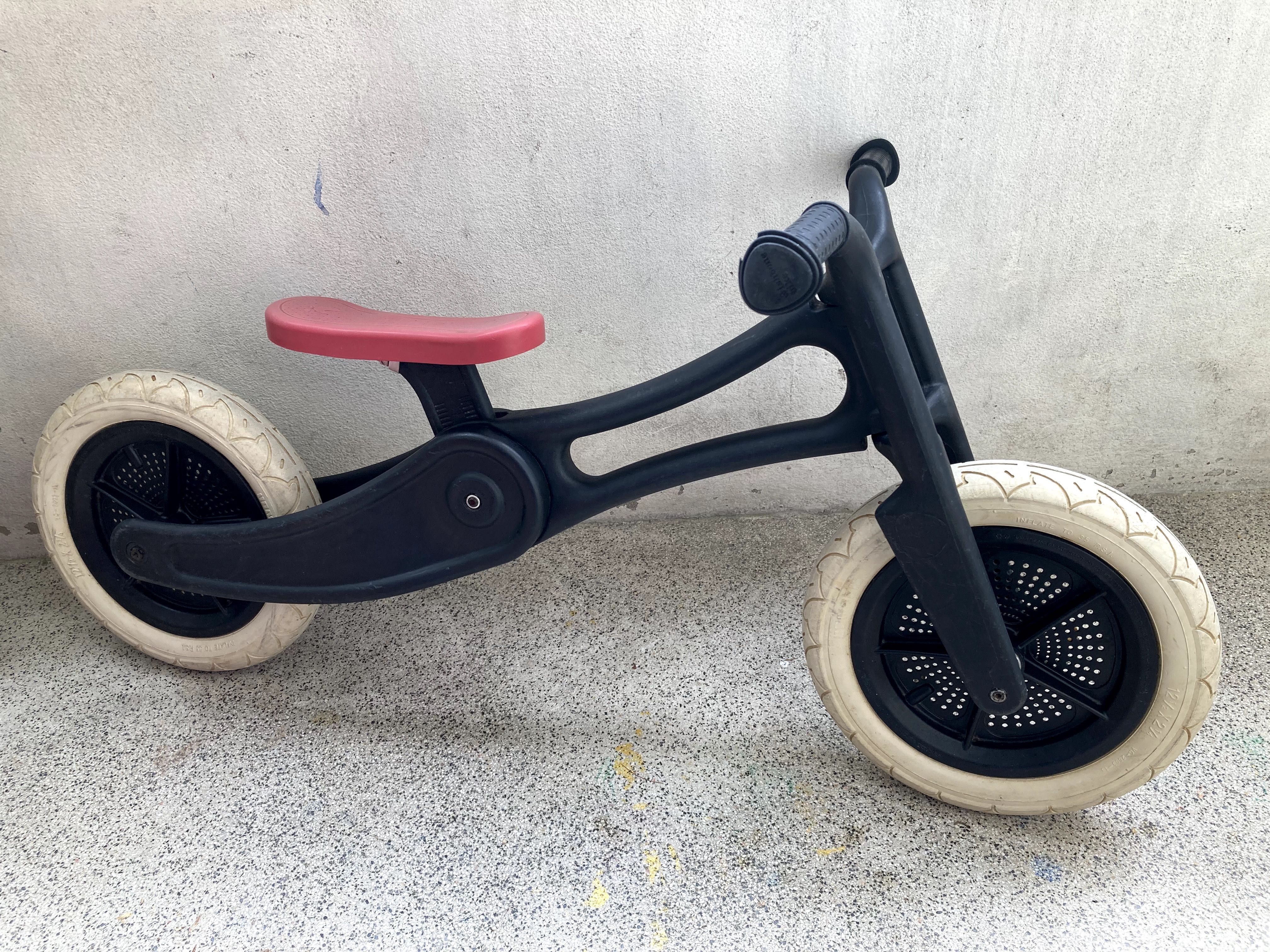 Wishbone 3 em 1 bicicleta/triciclo //  bicycle / tricycle