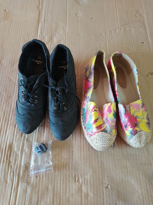 Sapatos semi-novos n38