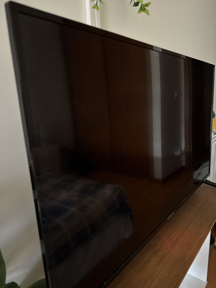 TV Infiniton 41”