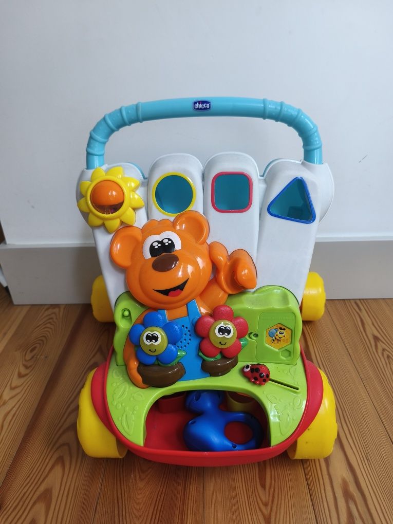 Andador Chicco - rega e caminha