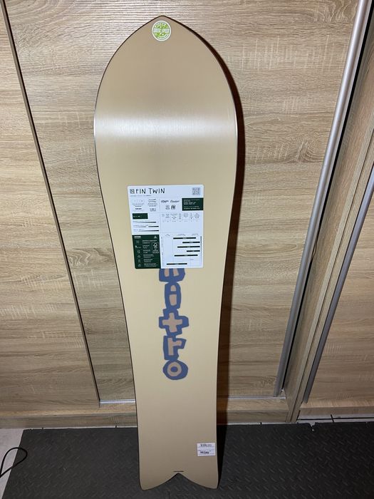 Nowa deska freeride nitro quiver fin twin 149