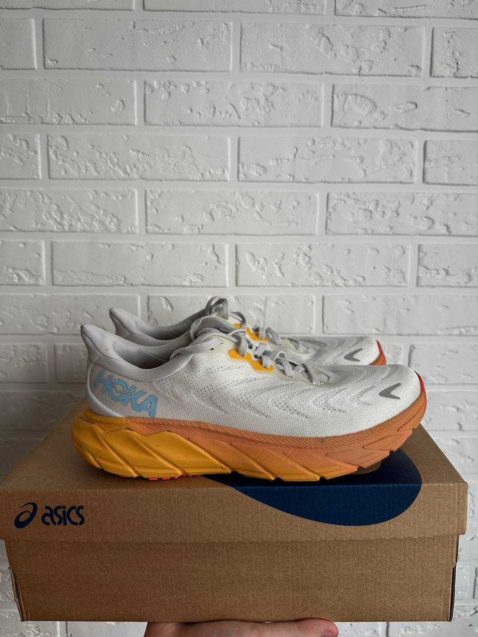 Кросівки Hoka жіночі *41*