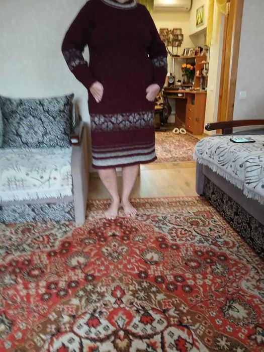 Жіноче плаття , ручна в'язка ,  54-56 розмір ,шерсть, дуже тепле