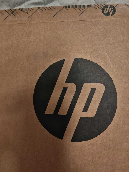 Okazja! Laptop HP ENVY x360 AMD Ryzen7 8840HS 16/1TB 16” DOTYK Win 11