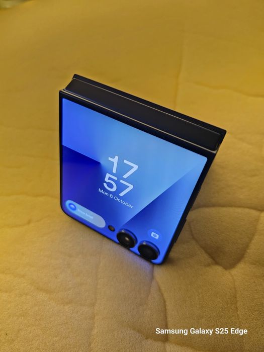 Samsung Galaxy Z Flip 7, 12+512 GB,od Samsung.pl,22 Miesięcy Gwarancji