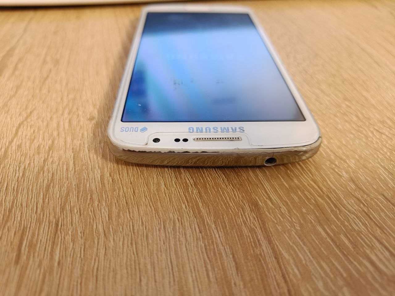 Смартфон  Samsung G7102 Galaxy Grand 2