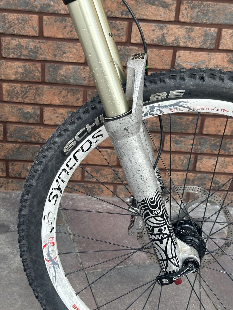 Двух подвес Lapierre froggy 318 , rock shox totem , saint , avid code