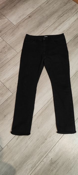 Spodnie jeansowe czarne rozmiar 46.