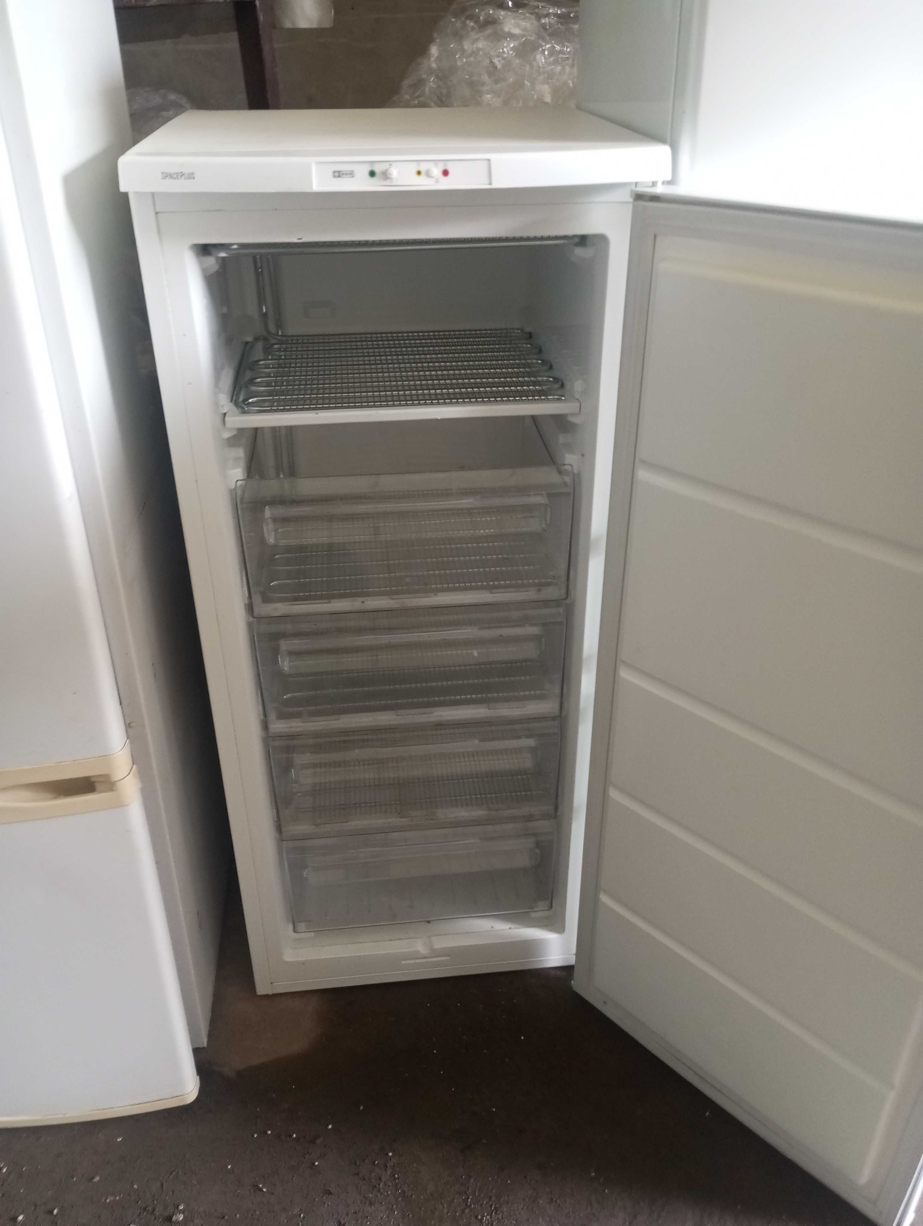 Zamrażarka szufladowa marki Electrolux