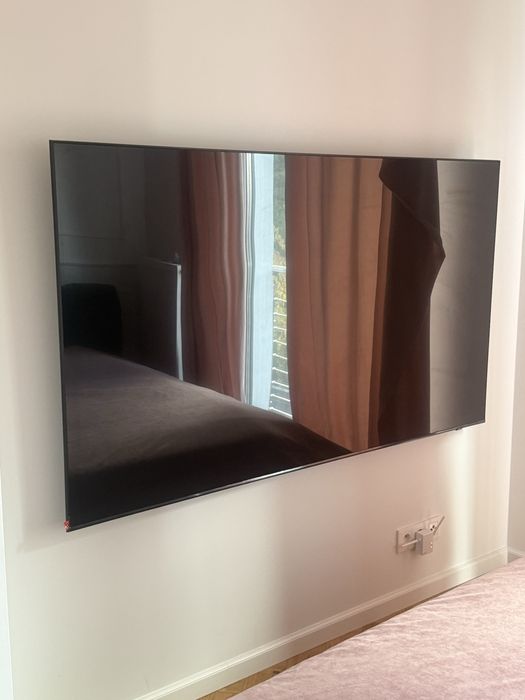 Pokój dla dziewczyny w zamian za opiekę nad domem Zielonka