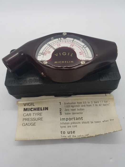 Michelin car tyre pressure gauge