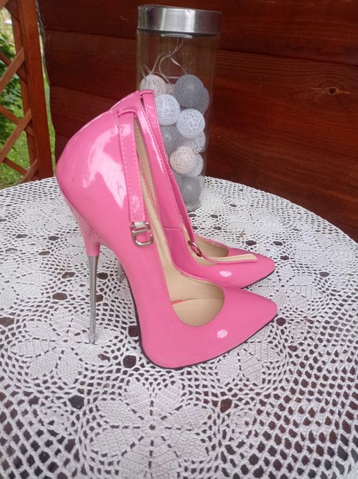 Bardzo wysokie szpilki metalowy obcas 16cm róż r38 high heels sexowne