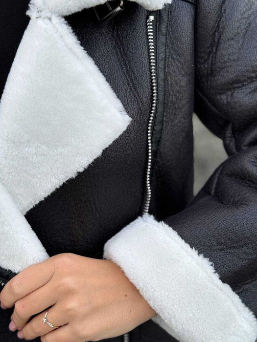 Дублянка жіноча S-XL з еко-хутром чорна білий комір до -10 градусів