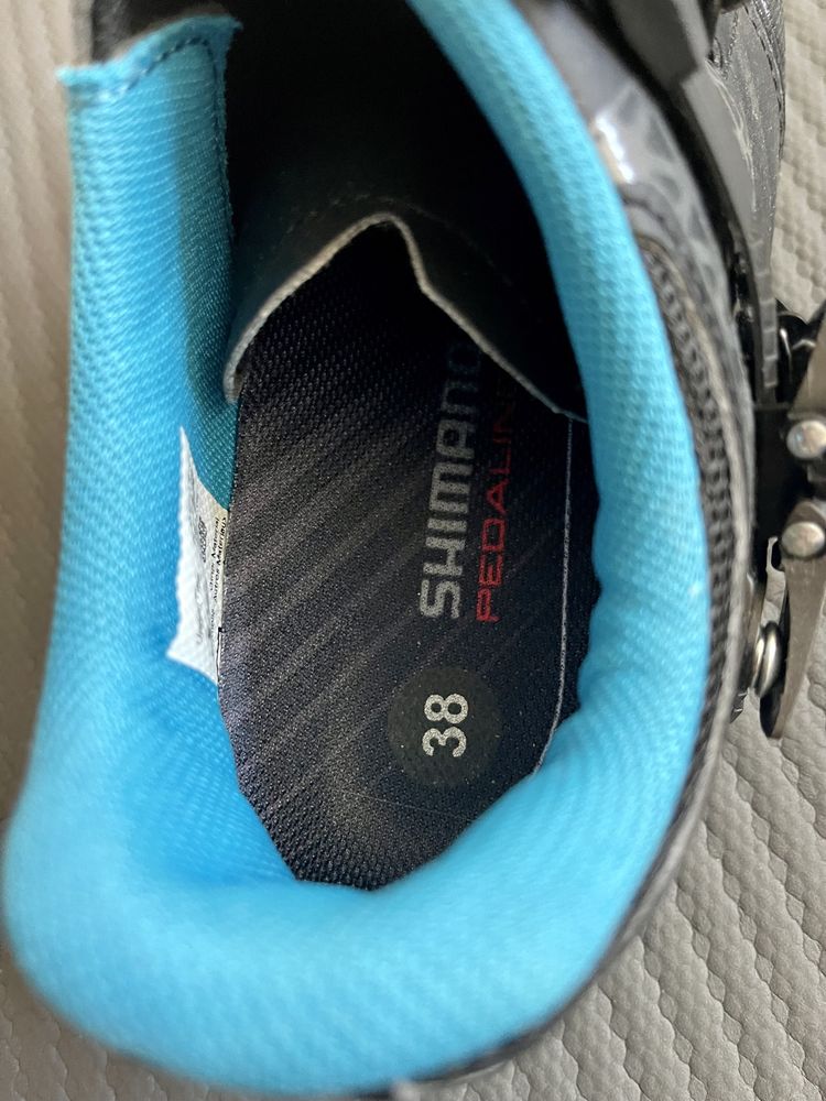 Sapatinhas Shimano ciclismo para mulher