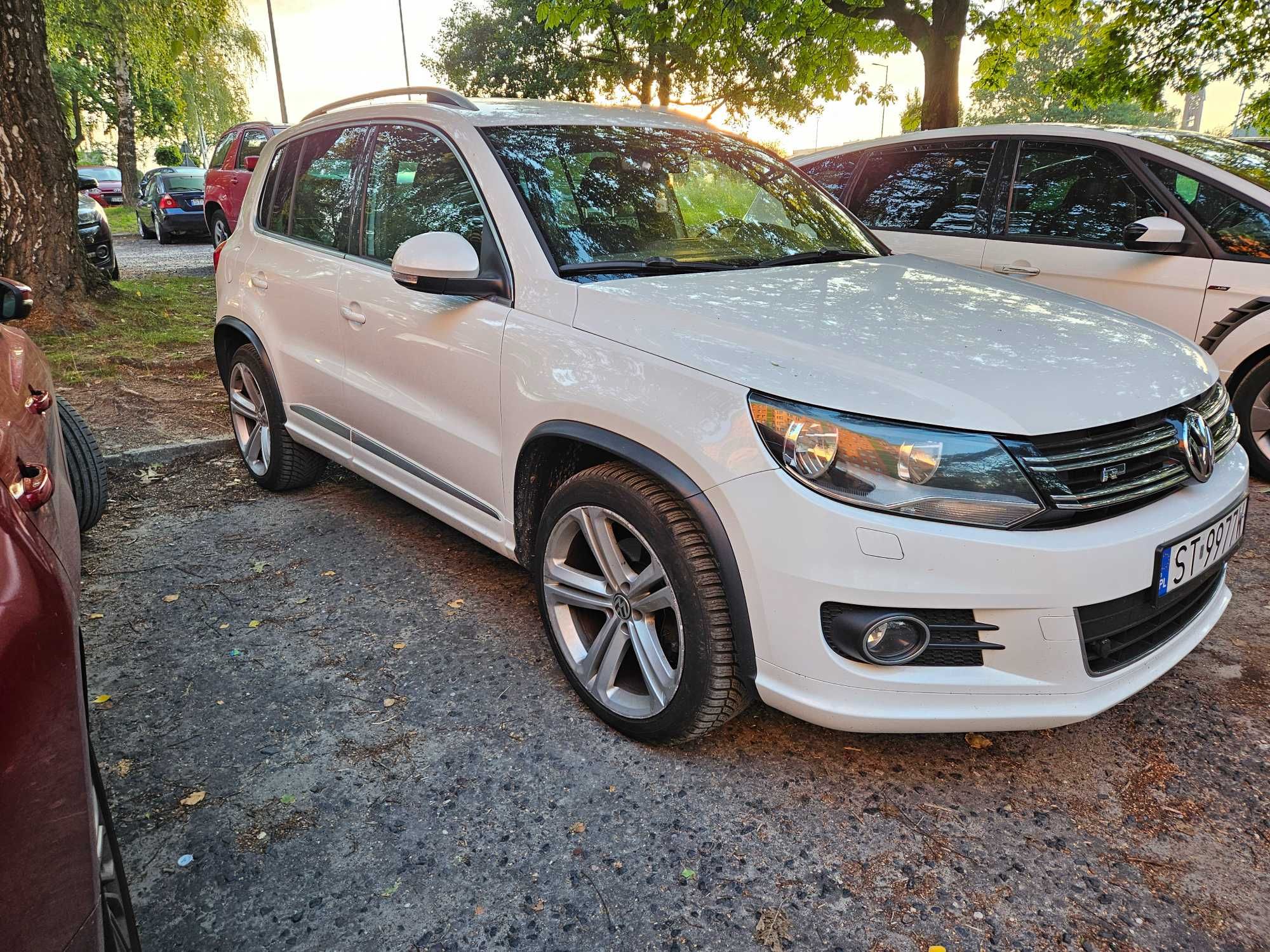 VW Tiguan 1,4 TSI R-line, R-style, 4Motion, - prywatny