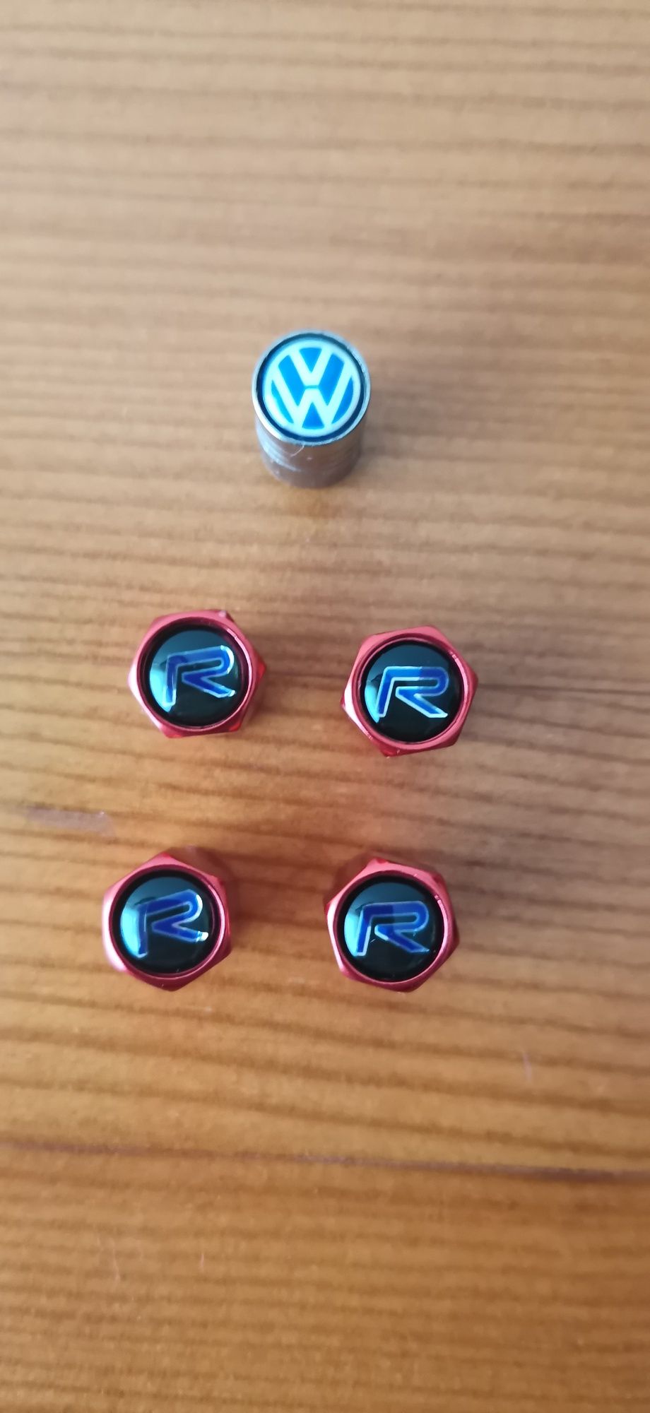 Pipos, válvulas da roda Volkswagen
