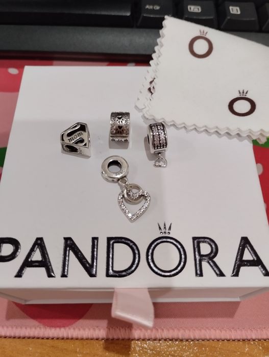 Contas charms com brilhantes para pulseira Pandora Prata 925