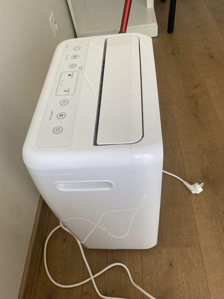 Osuszacz powietrza SHARP UD-P20E-W