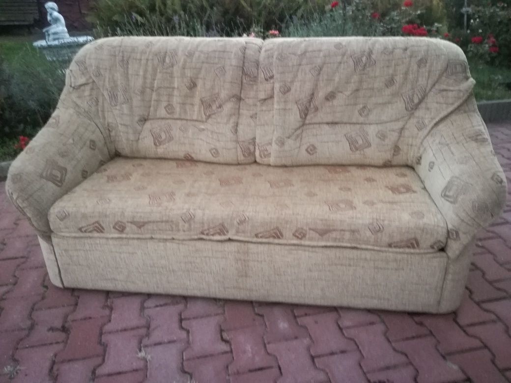 Sofa kanapa rozkładana używana