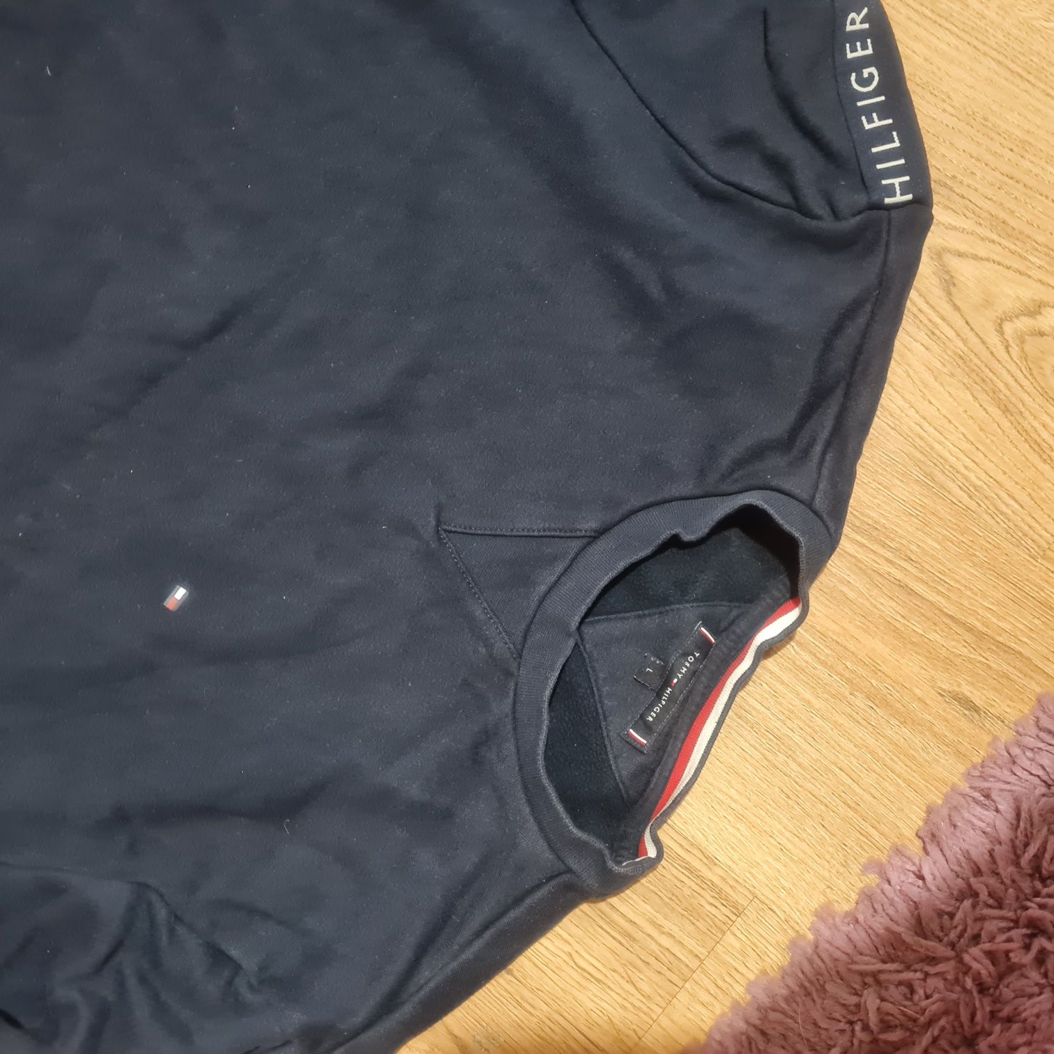 Tommy Hilfiger bluza granatowa sweter logowany na rękawach r. L