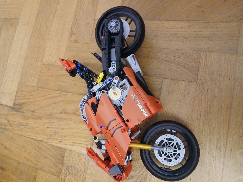 Lego technic 42107 ducati panigale