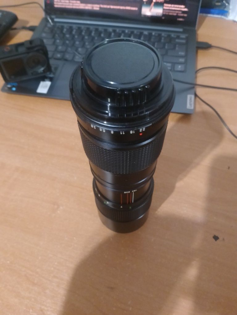 Срочна продажа зв'язком переїзду переїзду Vivitar Focusing Zoom 85-205