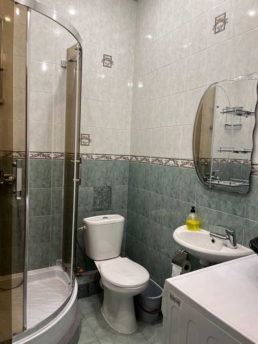 Здається 3-к.кв в центрі столиці - на вул.Омеляновича-Павленка,14/12