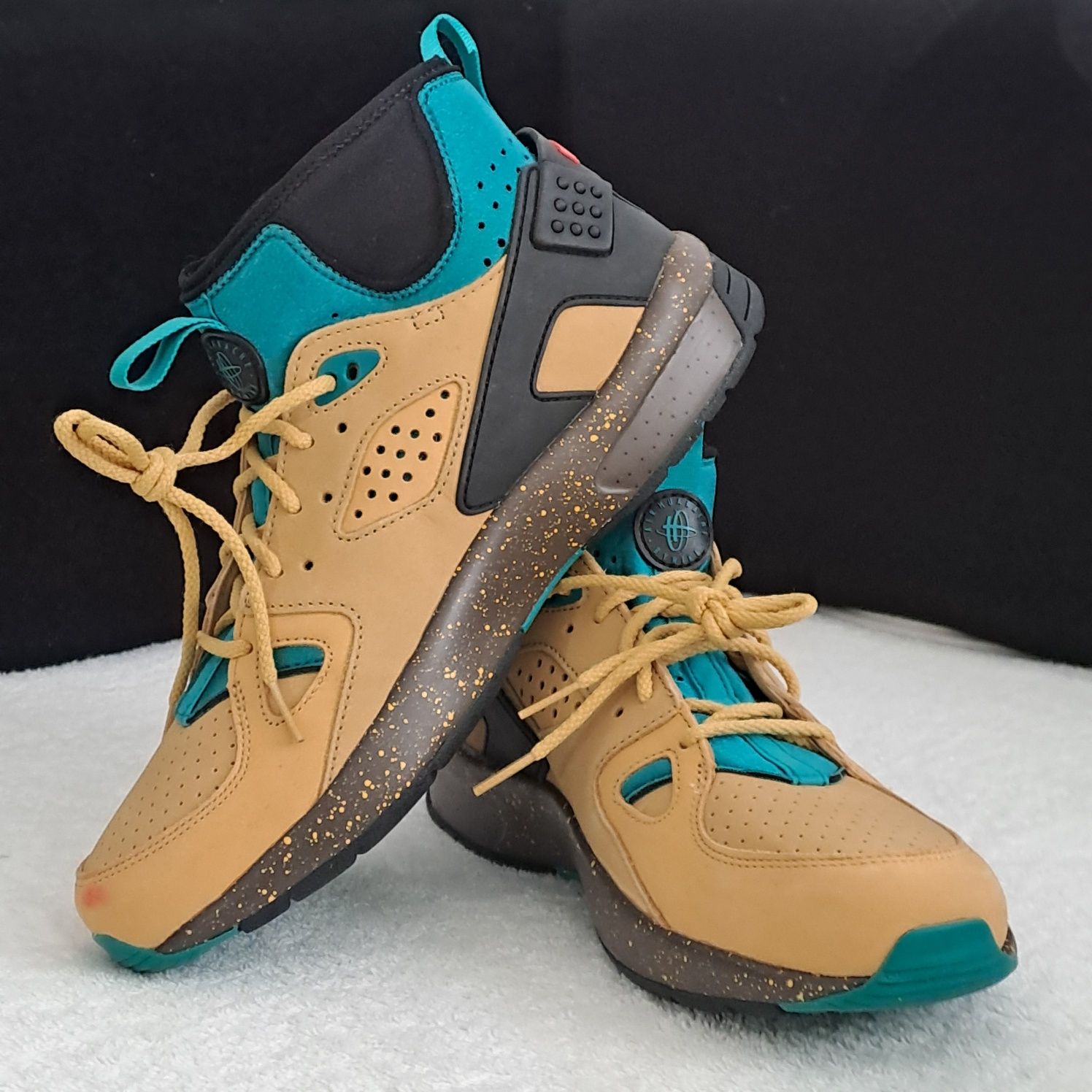 Кросівки Nike ACG AIR MOWABB US 10.5 DC9554 700