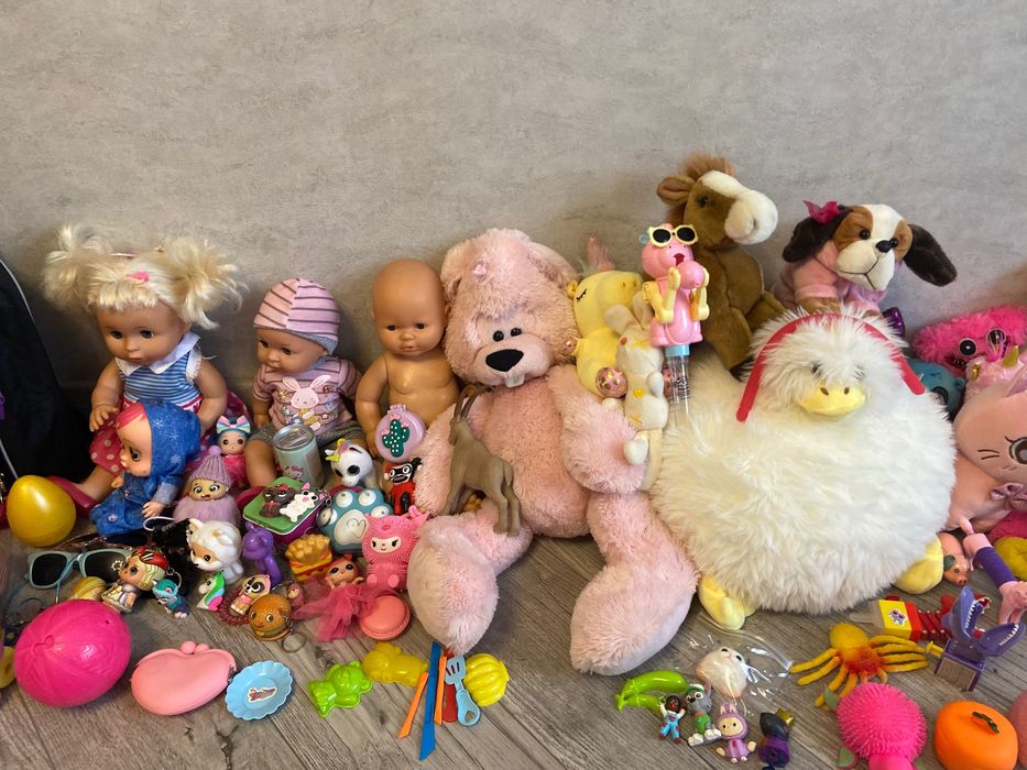 Дитячі  іграшки (б/в) у чудовому стані,  Плюс бонус)