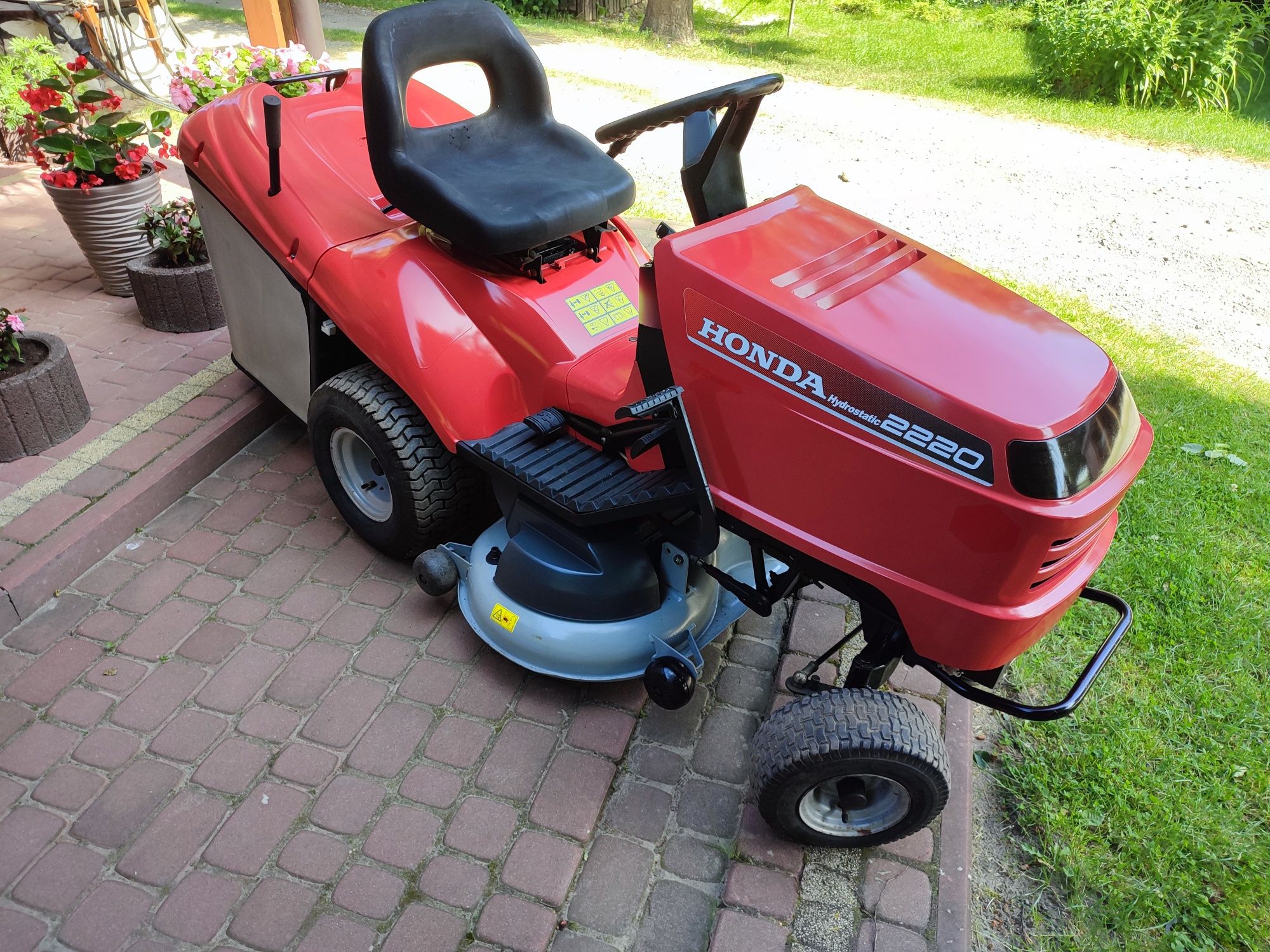Traktorek kosiarka Honda 2220 z koszem 20 KM hydro super stan
