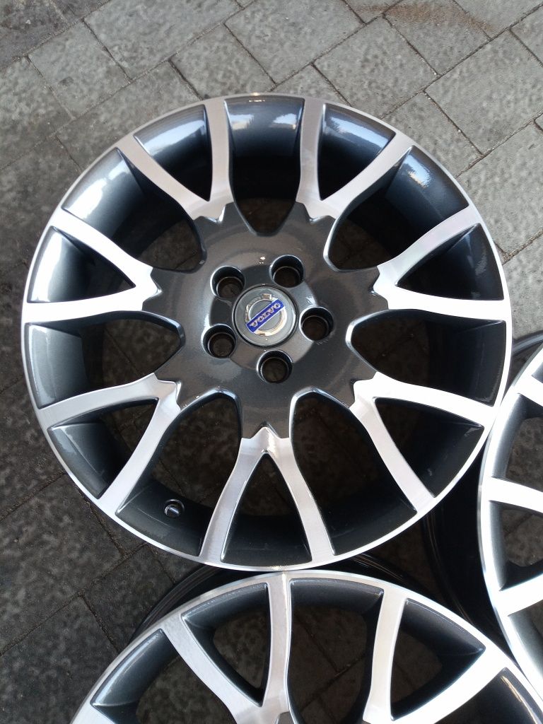 Felgi do VOLVO, FORD 5x108. J7,5. R 18. Et 52,5.